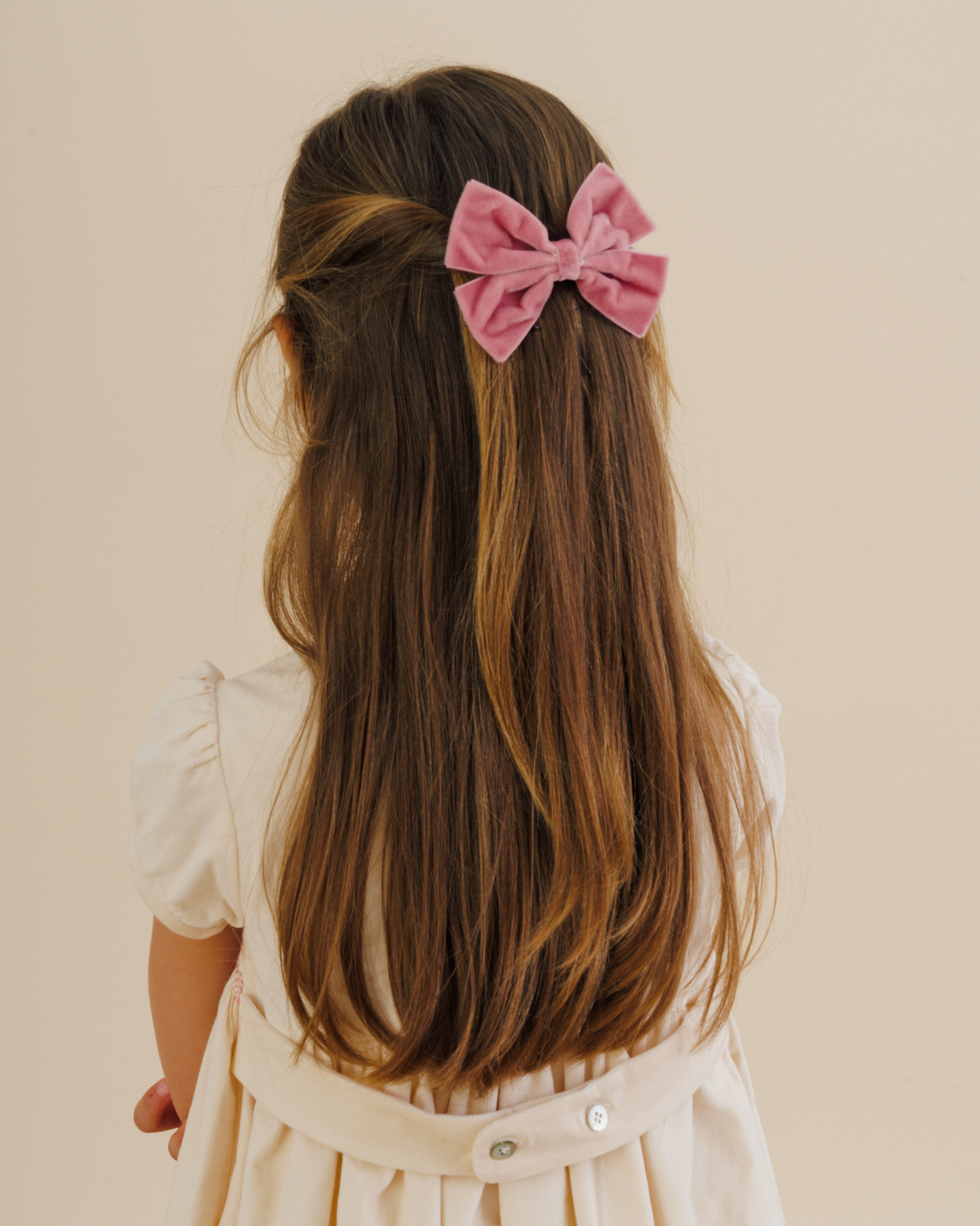 Large Velvet Hairclip Pink