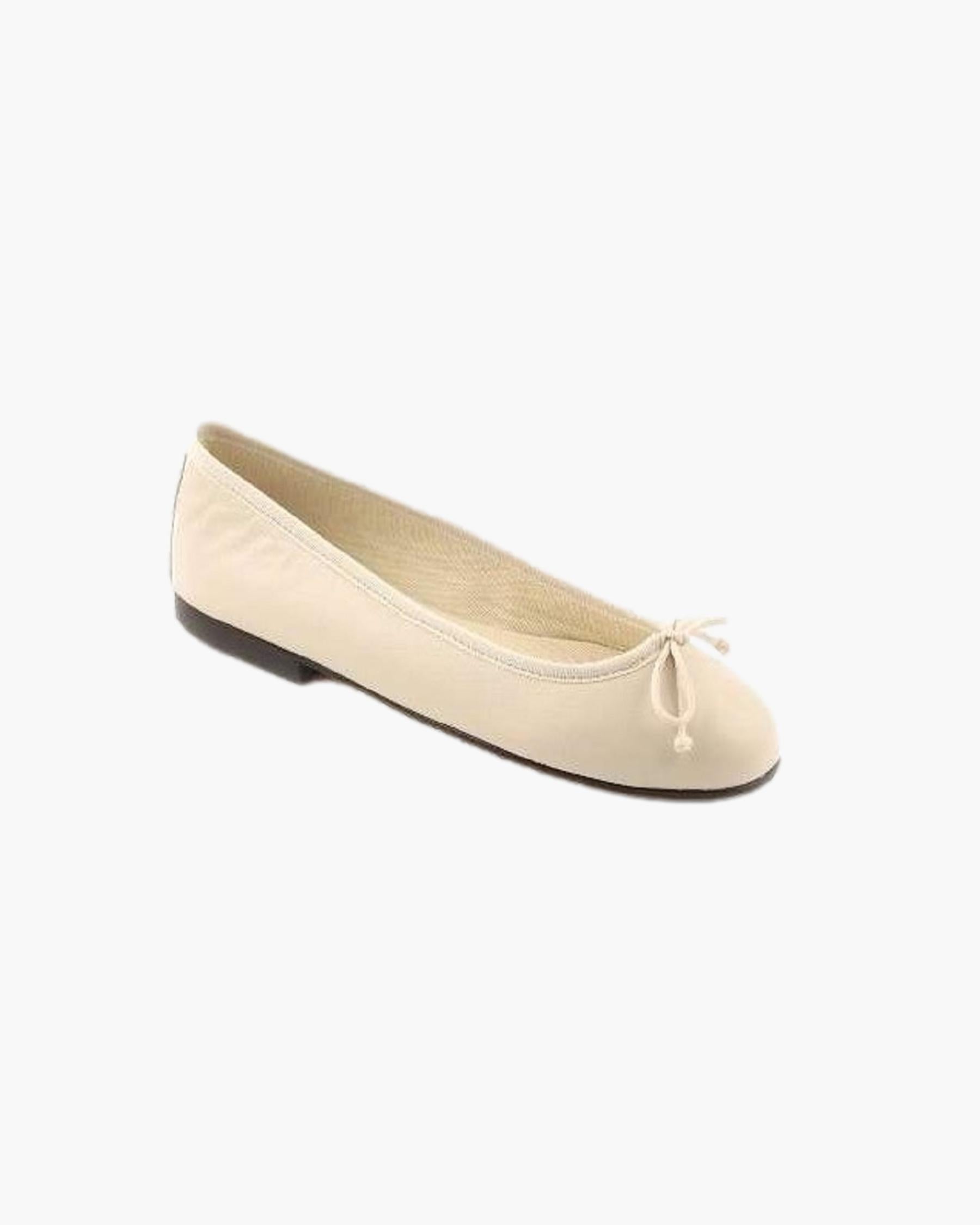 Ballet Leather Pumps Ivory