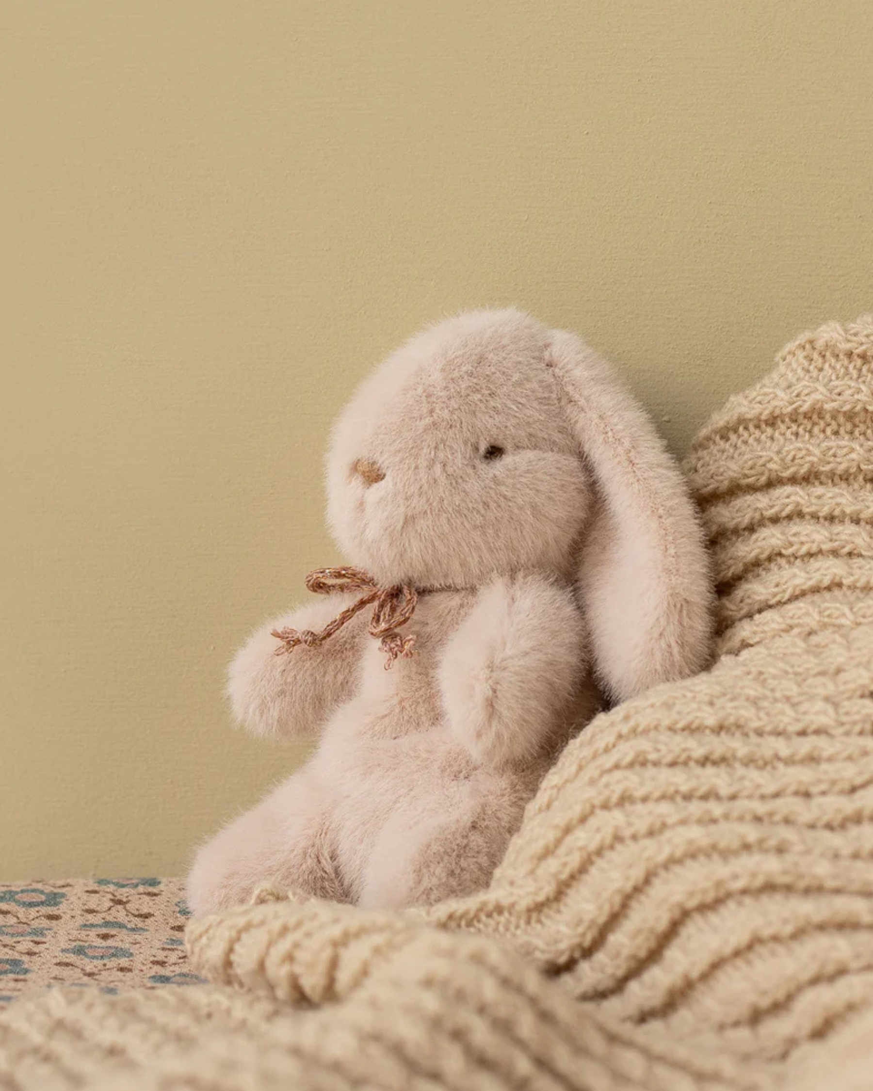 Bunny Plush, Mini - Light Powder