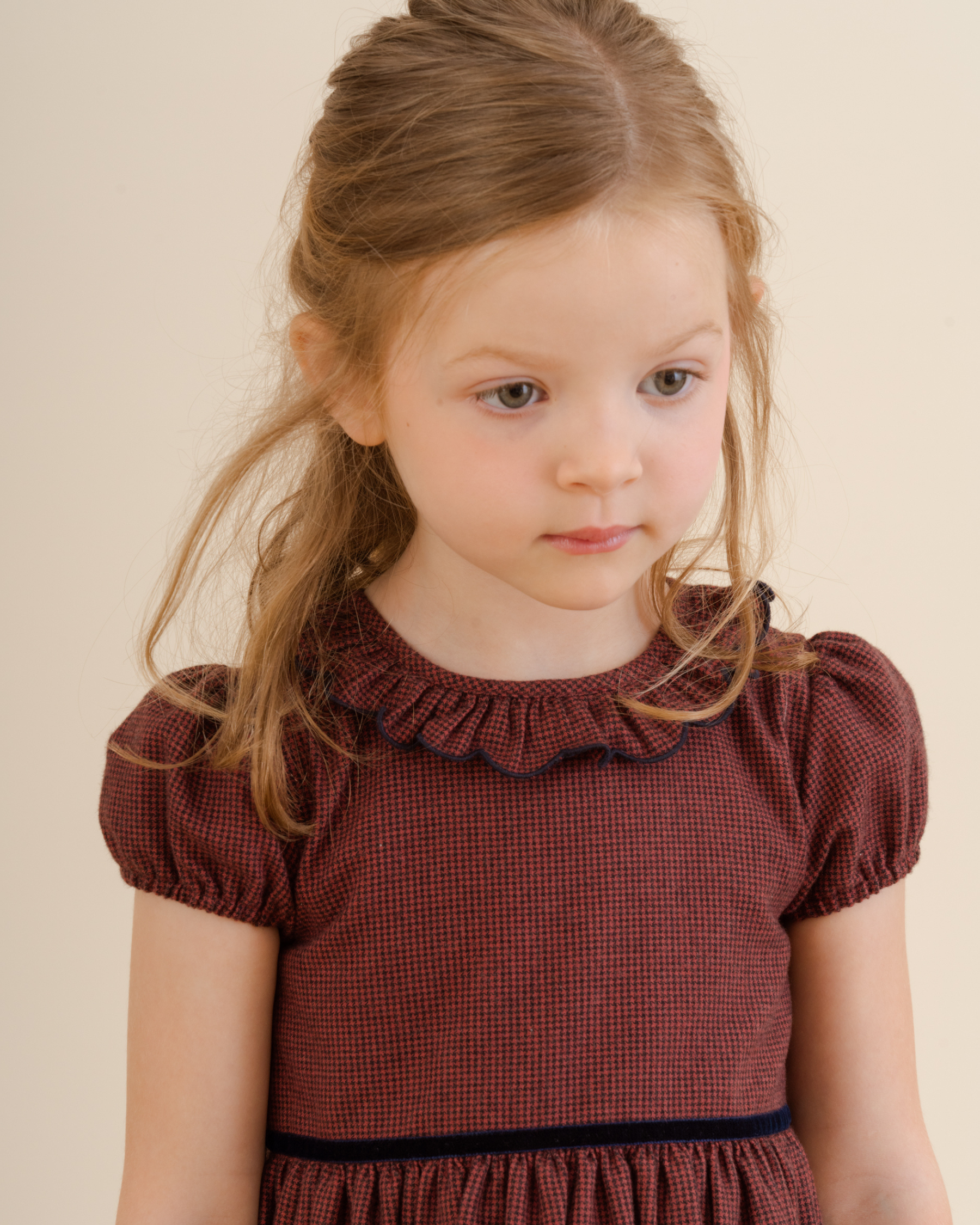 Raisin Scalloped Dress Burgundy