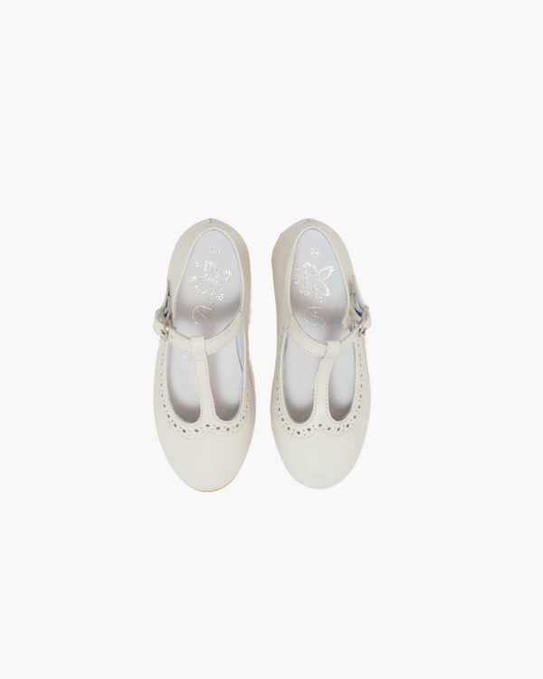 Girl T-Bar Shoes Cream in leather