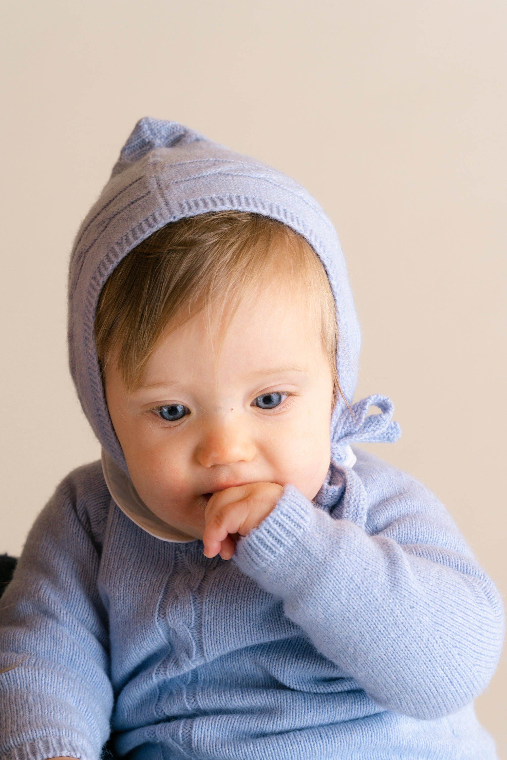 Boe Cable-Knit Baby Set With Bonnet Blue